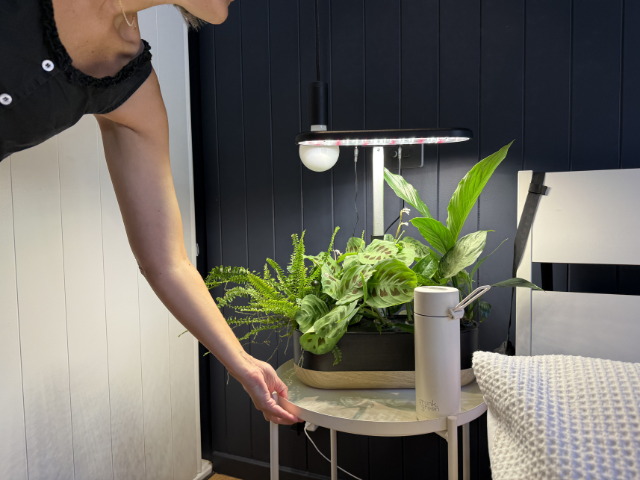 Indoor Smart Gardens